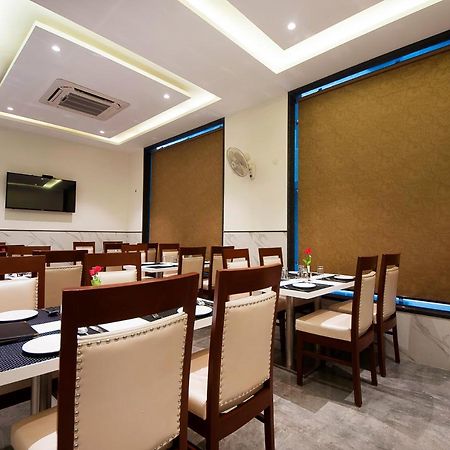 Hotel Z Suite-Near Delhi Airport Yeni Delhi Dış mekan fotoğraf