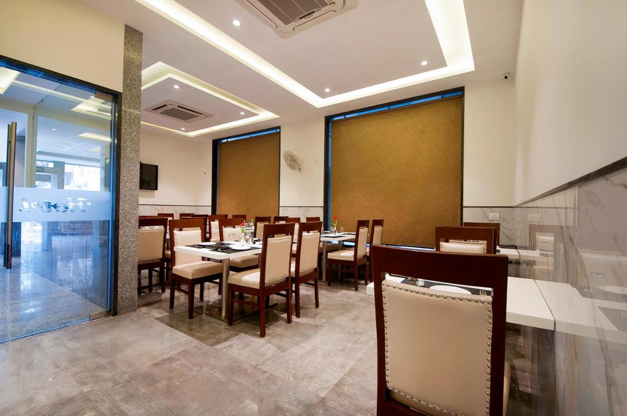 Hotel Z Suite-Near Delhi Airport Yeni Delhi Dış mekan fotoğraf