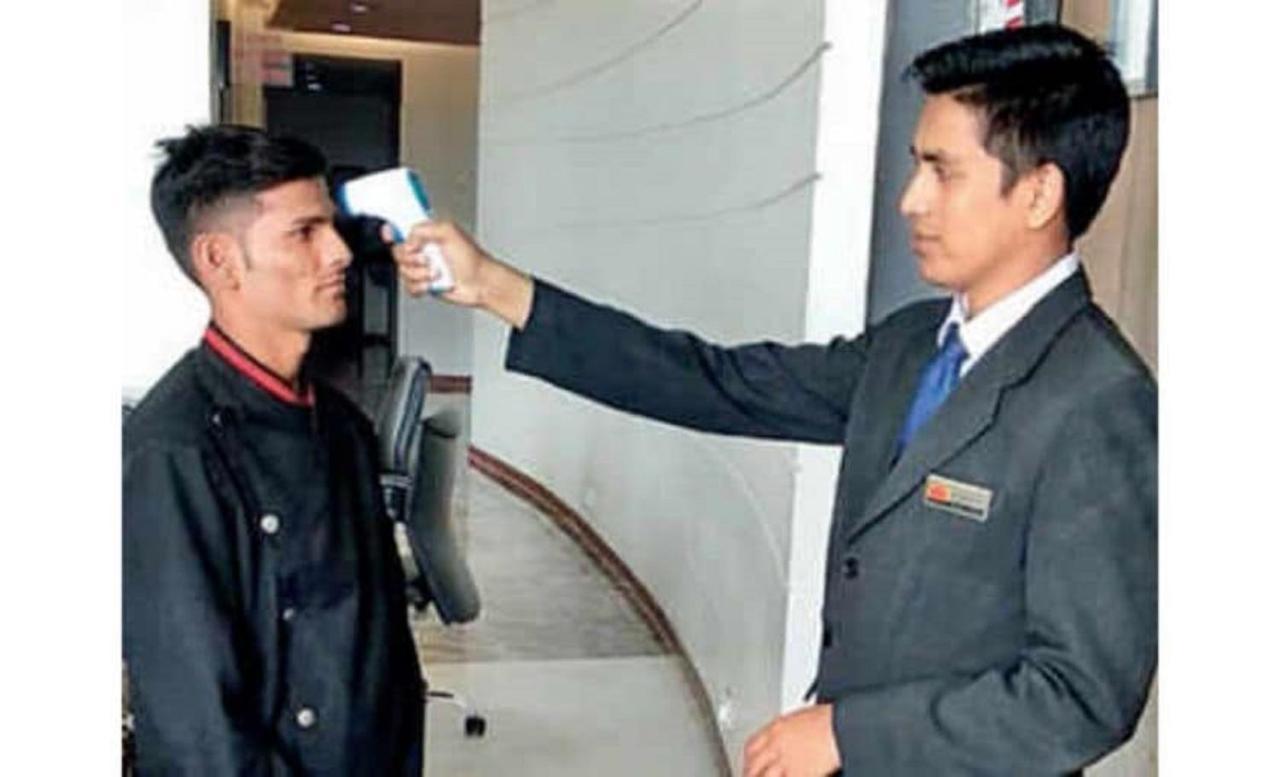 Hotel Z Suite-Near Delhi Airport Yeni Delhi Dış mekan fotoğraf